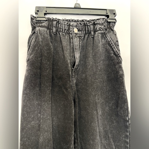 H&M black acid wash denim - Picture 1 of 7
